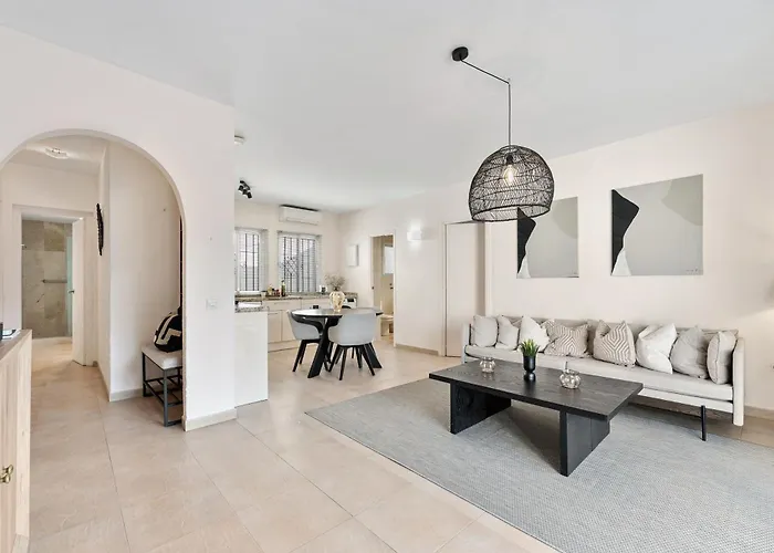 Garden 52 Puerto Banus Διαμέρισμα