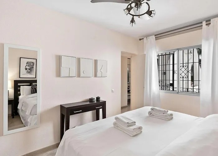 Garden 52 Puerto Banus Apartment